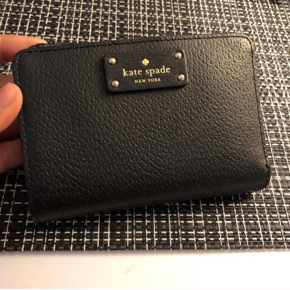Kate Spade black mini wallet
